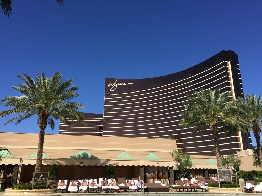 Wynn Resorts Stock Price Target Cut (NASDAQ: WYNN) But Analyst Remains Bullish