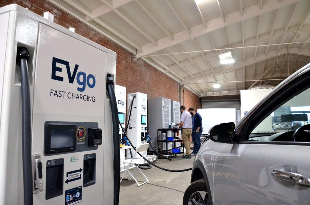 Evgo Stock Price Rallied 25% On Q4 '22 Results, $27.3M Revenue